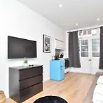 Charming Studio - 2P- Center Of Paris Musee Grevin